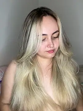 Snapshot of Rositafresitaa chatting on July 13, 2026, 2:55 am Rositafresitaa online show from July 13, 2026, 2:55 am