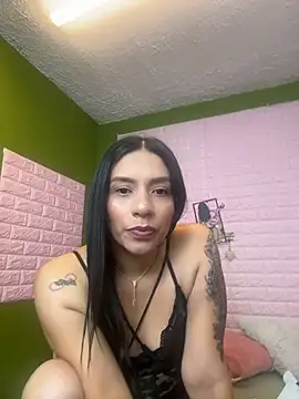 Aisha Jaen online show from June 10, 2026, 3:02 pm