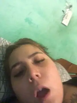 alexaparedes01 online show from June 10, 2026, 12:34 am