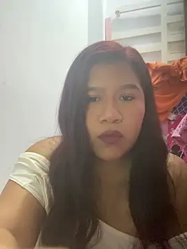 alecamila online show from June 7, 2026, 1:55 am