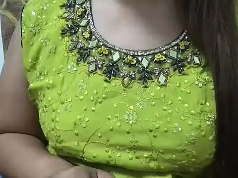Sizzling Maya online show from June 14, 2026, 11:44 am