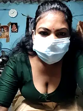 Snapshot of Mis-maya chatting on June 26, 2026, 2:39 am Mis-maya online show from June 26, 2026, 2:39 am