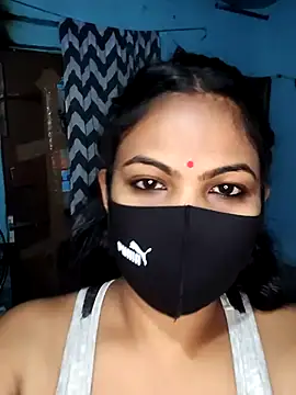 Snapshot of Mis-maya chatting on July 21, 2026, 2:18 pm Mis-maya online show from July 21, 2026, 2:18 pm