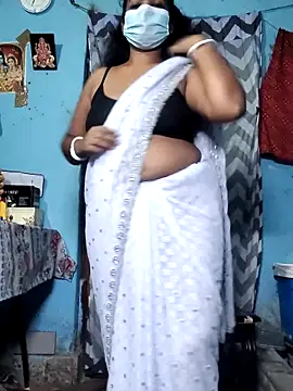 Snapshot of Mis-maya chatting on June 22, 2026, 6:05 pm Mis-maya online show from June 22, 2026, 6:05 pm
