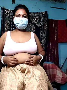 Snapshot of Mis-maya chatting on June 20, 2026, 5:12 am Mis-maya online show from June 20, 2026, 5:12 am
