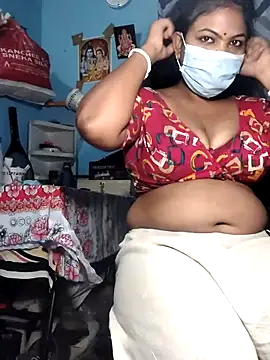 Snapshot of Mis-maya chatting on July 6, 2026, 2:51 am Mis-maya online show from July 6, 2026, 2:51 am