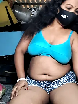 Snapshot of Mis-maya chatting on July 15, 2026, 2:07 am Mis-maya online show from July 15, 2026, 2:07 am
