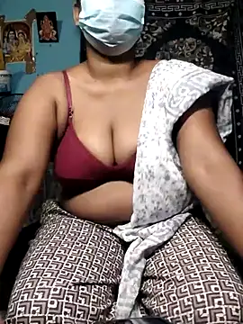 Snapshot of Mis-maya chatting on June 22, 2026, 2:17 am Mis-maya online show from June 22, 2026, 2:17 am