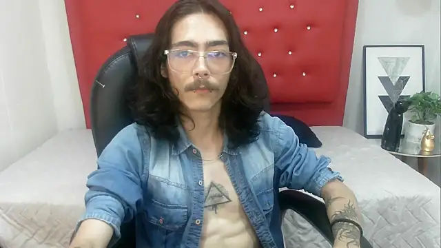 Snapshot of bigcock_robert chatting on June 20, 2026, 7:41 pm bigcock robert online show from June 20, 2026, 7:41 pm