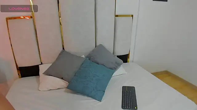 Snapshot of LiamBastien chatting on June 19, 2026, 3:45 am LiamBastien online show from June 19, 2026, 3:45 am