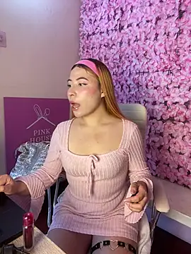 Snapshot of Lindsay_Arygame chatting on July 2, 2026, 3:29 pm Lindsay Arygame online show from July 2, 2026, 3:29 pm