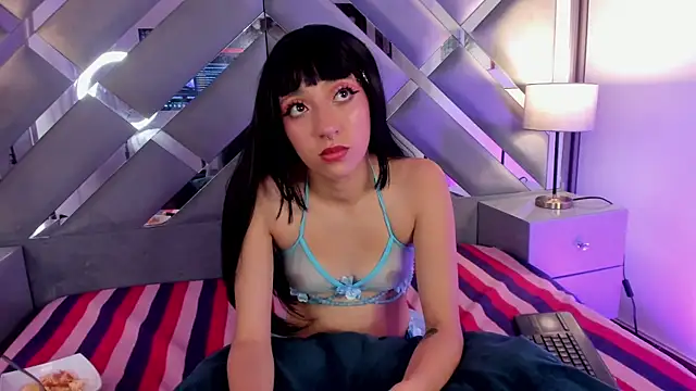 Little emy  online show from July 17, 2026, 1:41 pm