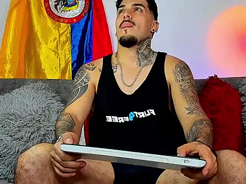 Snapshot of Austin_Rayne chatting on June 27, 2026, 3:45 am Austin Rayne online show from June 27, 2026, 3:45 am