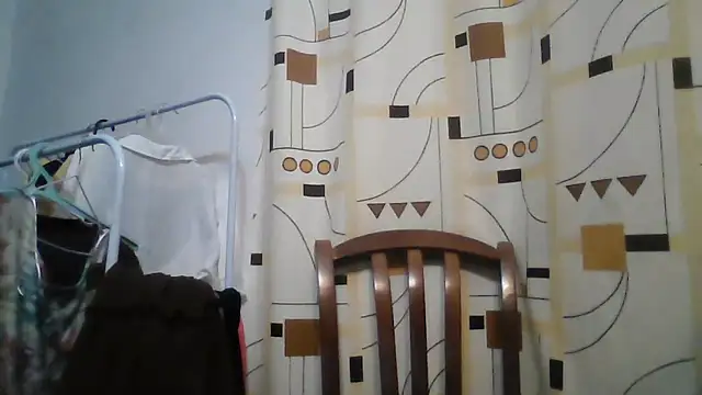 Snapshot of ErikaXShine chatting on June 15, 2026, 7:57 pm ErikaXShine online show from June 15, 2026, 7:57 pm