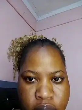 Yvone254 online show from July 28, 2026, 9:25 pm
