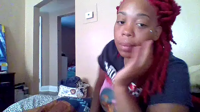 BoujieDee online show from July 13, 2026, 4:39 pm