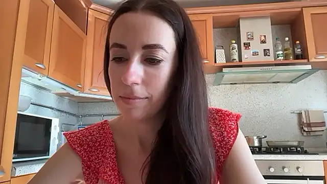 Snapshot of Flamingo_Queen chatting on July 12, 2026, 4:57 am Flamingo Queen online show from July 12, 2026, 4:57 am