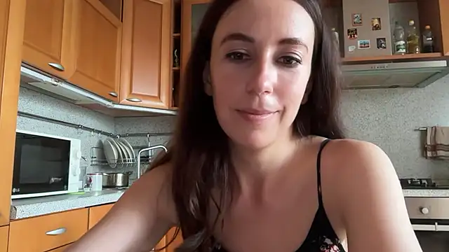 Snapshot of Flamingo_Queen chatting on July 23, 2026, 4:47 pm Flamingo Queen online show from July 23, 2026, 4:47 pm