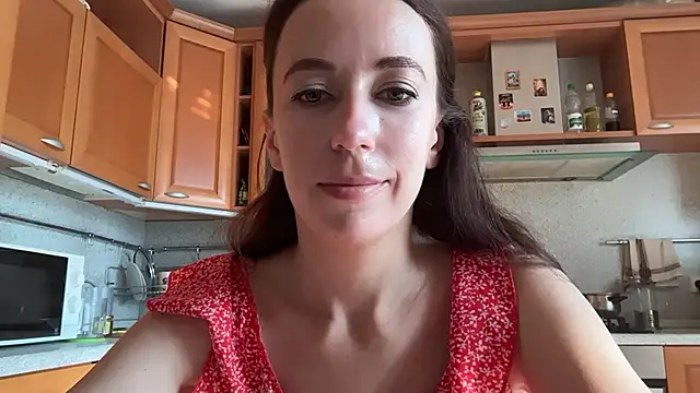 Snapshot of Flamingo_Queen chatting on August 4, 2026, 4:50 am Flamingo Queen online show from August 4, 2026, 4:50 am