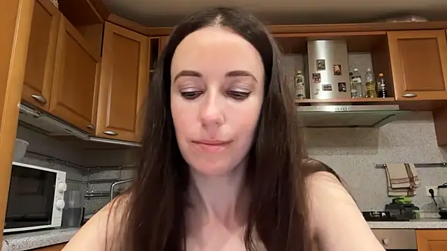 Snapshot of Flamingo_Queen chatting on June 11, 2026, 6:16 pm Flamingo Queen online show from June 11, 2026, 6:16 pm