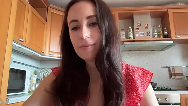 Snapshot of Flamingo_Queen chatting on July 9, 2026, 3:33 pm Flamingo Queen online show from July 9, 2026, 3:33 pm