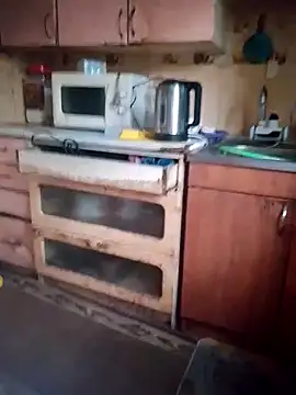 Snapshot of oksana72 chatting on October 18, 2025, 6:59 am oksana72 online show from October 18, 2025, 6:59 am