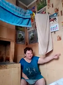 Snapshot of oksana72 chatting on February 24, 2026, 7:31 am oksana72 online show from February 24, 2026, 7:31 am