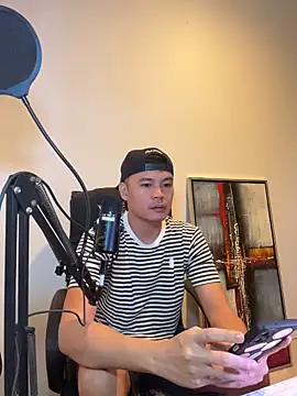 Snapshot of clarkdangerous chatting on June 15, 2026, 12:12 am clarkdangerous online show from June 15, 2026, 12:12 am