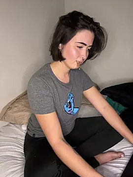 sweetchloe   online show from June 24, 2026, 5:33 pm