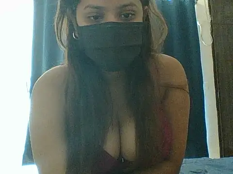 Snapshot of luvruhi chatting on June 10, 2026, 8:04 am luvruhi online show from June 10, 2026, 8:04 am