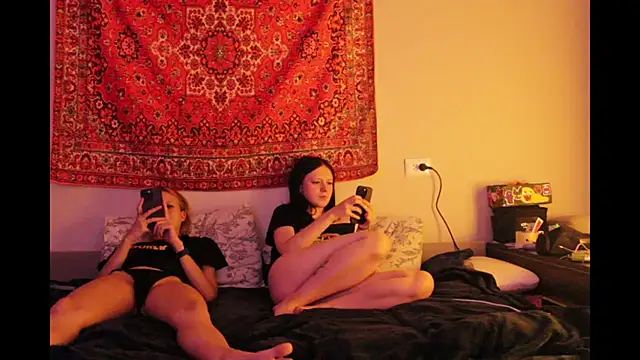 Catherine19Hunt online show from July 15, 2026, 8:05 pm