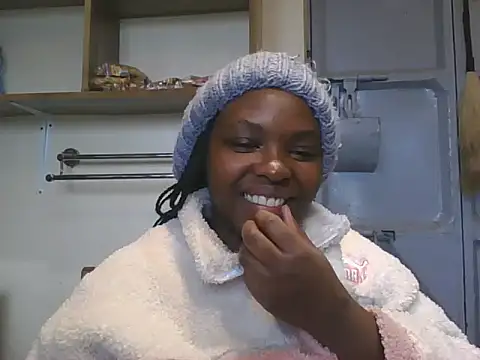 peacefulbignipple online show from July 11, 2026, 6:13 am