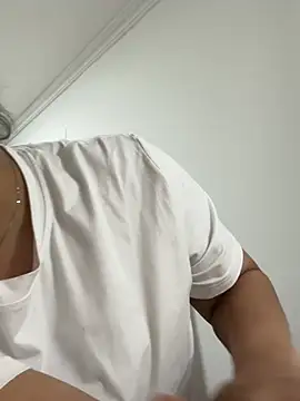 AryloverX online show from July 18, 2026, 9:01 pm