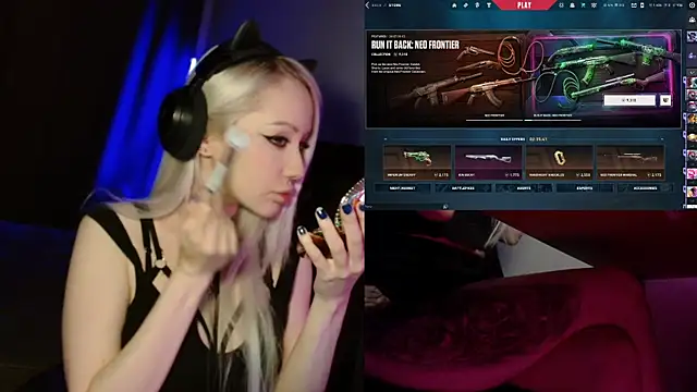 Snapshot of roxxyrowe chatting on July 29, 2026, 9:25 pm roxxyrowe online show from July 29, 2026, 9:25 pm