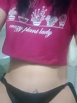 bonequinhaGatinha online show from July 4, 2026, 11:42 pm