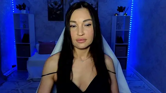 Snapshot of NikoleMills chatting on July 11, 2026, 6:13 am NikoleMills online show from July 11, 2026, 6:13 am