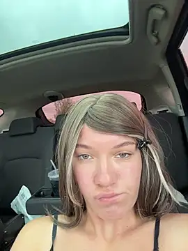 girl-Emily online show from July 7, 2026, 4:26 am