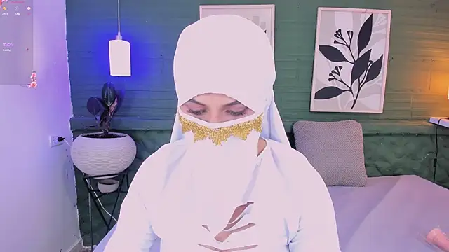 aisha k online show from July 5, 2026, 10:38 pm