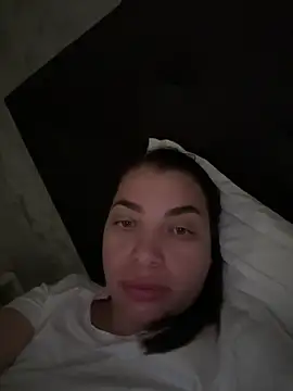 Snapshot of ANABELLA87 chatting on June 16, 2026, 6:35 am ANABELLA87 online show from June 16, 2026, 6:35 am