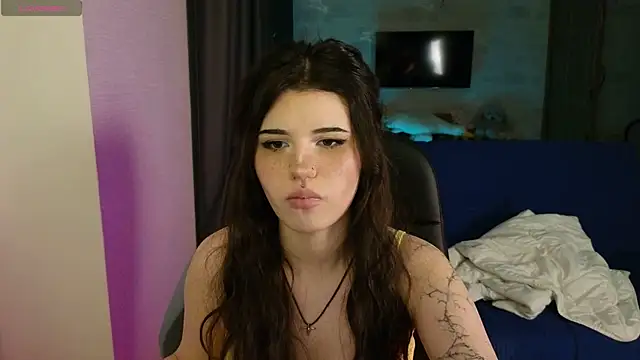 Snapshot of SolanaFlipper chatting on July 31, 2026, 8:28 pm SolanaFlipper online show from July 31, 2026, 8:28 pm