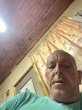 Snapshot of GeldenKuy chatting on July 10, 2026, 10:48 am GeldenKuy online show from July 10, 2026, 10:48 am