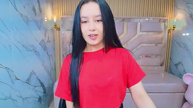 Snapshot of Aleja_r_ chatting on July 18, 2026, 12:36 pm Aleja r online show from July 18, 2026, 12:36 pm