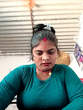 Cut pihu56 online show from June 18, 2026, 5:50 am