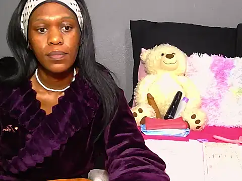 Snapshot of Bosslady_777 chatting on June 18, 2026, 7:29 am Bosslady 777 online show from June 18, 2026, 7:29 am
