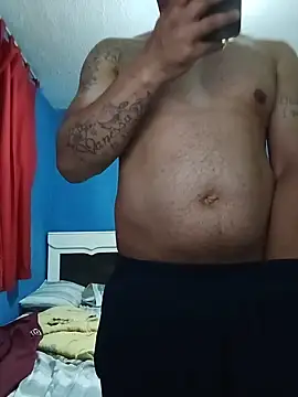 Snapshot of VitorBDote23cm chatting on June 15, 2026, 10:31 pm VitorBDote23cm online show from June 15, 2026, 10:31 pm