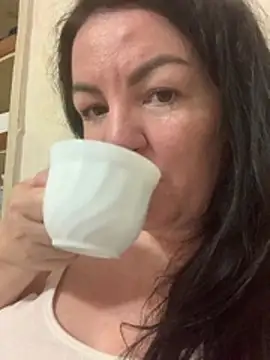 Snapshot of Rita_kis chatting on July 1, 2026, 10:10 pm Rita kis online show from July 1, 2026, 10:10 pm