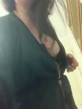 Snapshot of Rita_kis chatting on July 8, 2026, 7:36 pm Rita kis online show from July 8, 2026, 7:36 pm