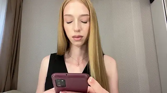 TraceyHowey online show from July 28, 2026, 2:13 pm