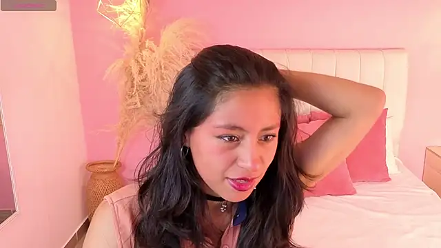 Snapshot of valeria__torres chatting on June 12, 2026, 11:19 am valeria torres online show from June 12, 2026, 11:19 am