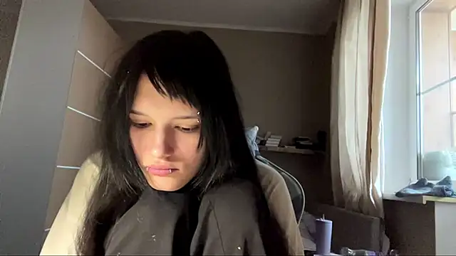 SebrinaMontelle online show from June 22, 2026, 8:11 am